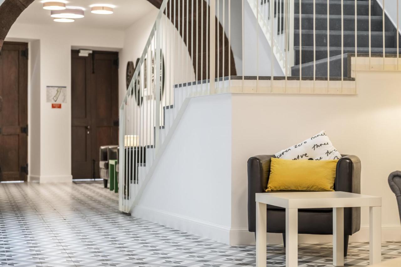 Studios Funchal By Homing Bagian luar foto