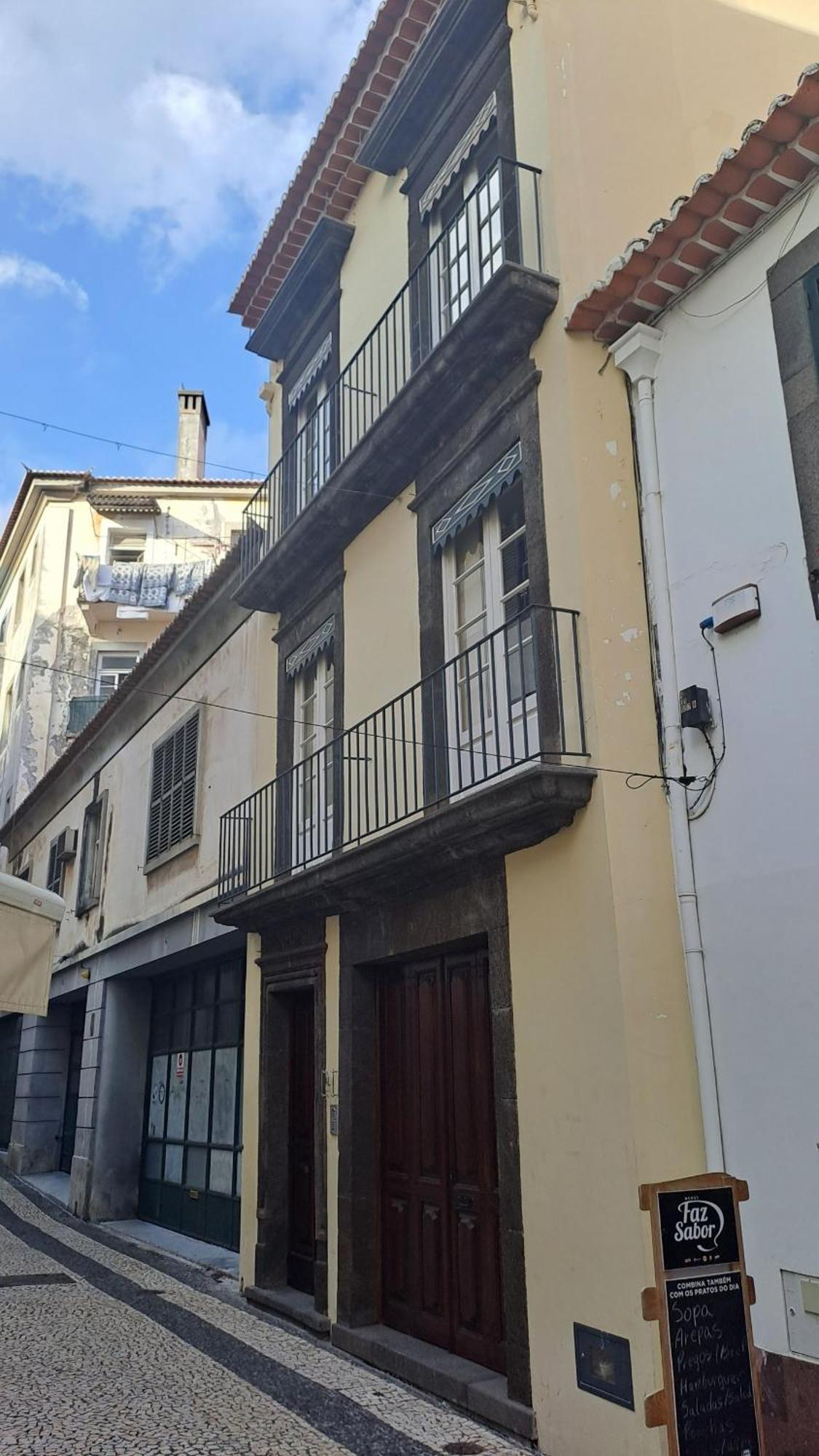 Studios Funchal By Homing Bagian luar foto