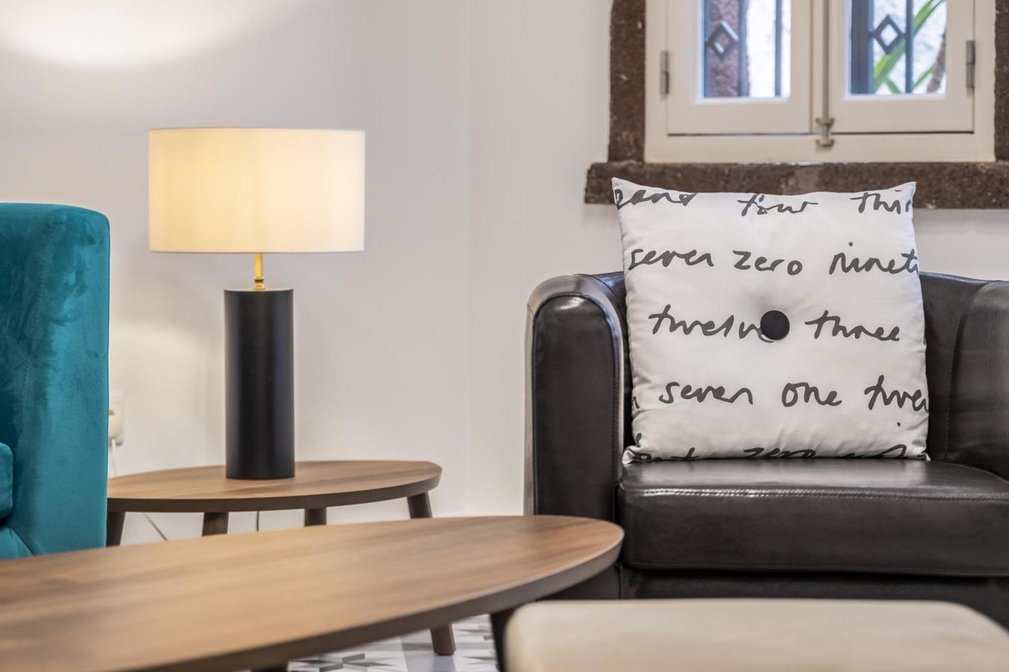Studios Funchal By Homing Bagian luar foto
