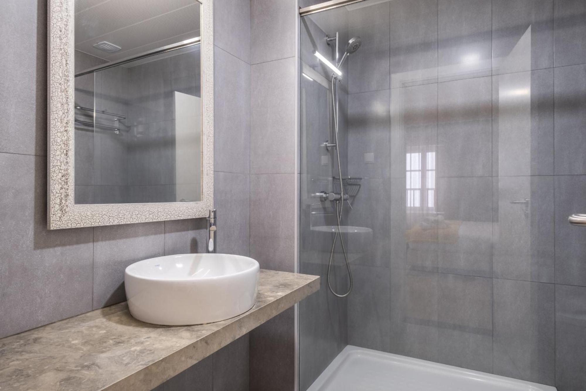 Studios Funchal By Homing Bagian luar foto