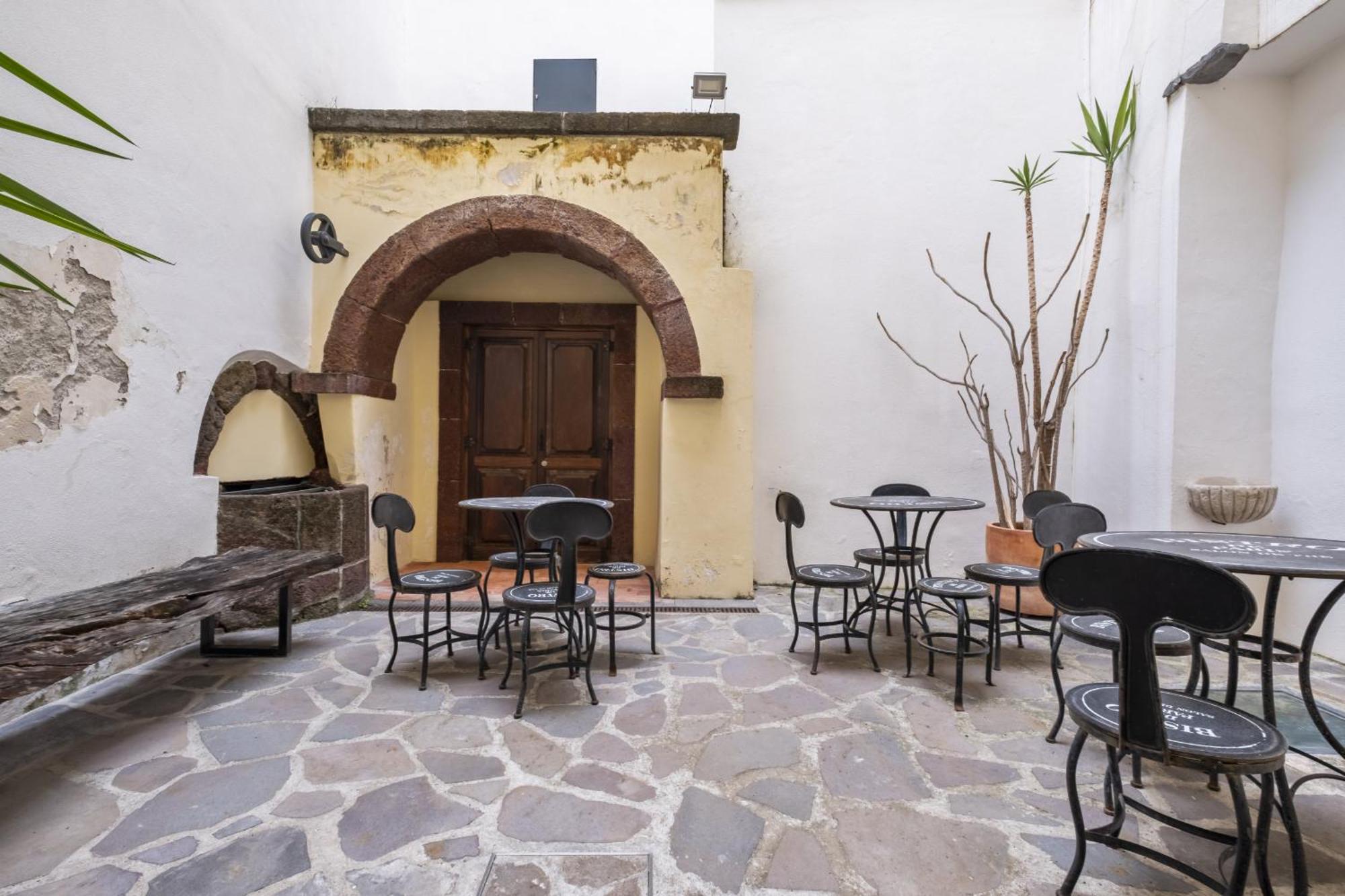 Studios Funchal By Homing Bagian luar foto
