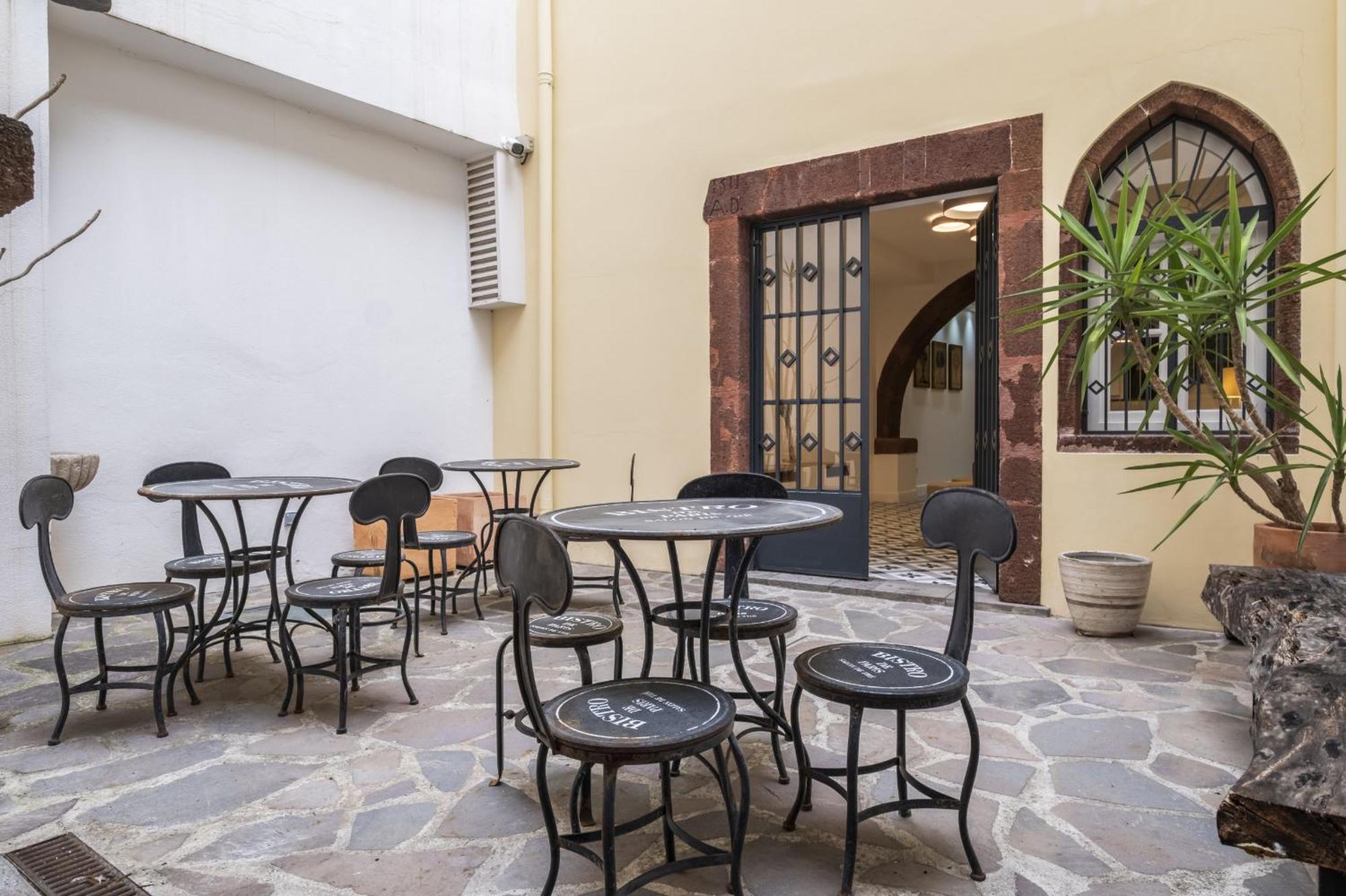 Studios Funchal By Homing Bagian luar foto